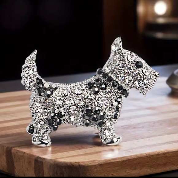 Jewelry - Crystal Dog Brooch Pin - Sparkling Silver and Black